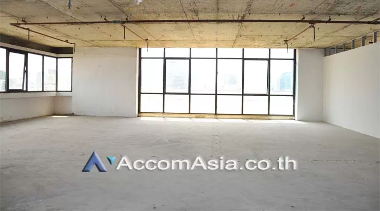 4  Office Space For Rent in Silom ,Bangkok BTS Chong Nonsi - MRT Sam Yan at Jewelry Center Building AA11057